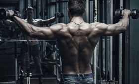 kesalahan umum saat angkat beban